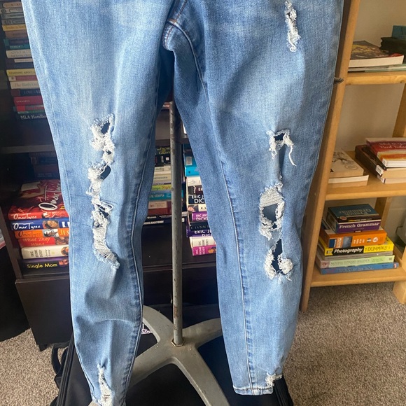 Rue 21 Curvy Jeans - Picture 4 of 6